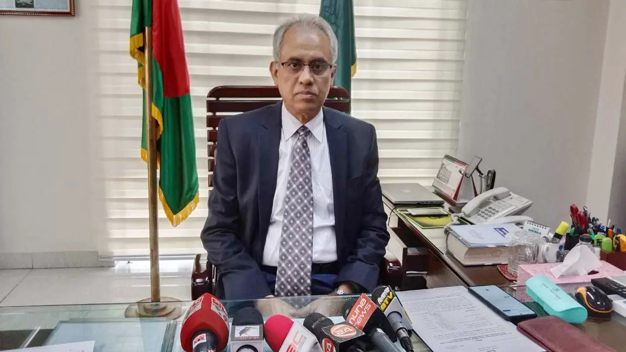 মৃত্যুর কারণে সংসদ সদস্য পদ শূন্য হবে এটি সংবিধানে দেখিনি
