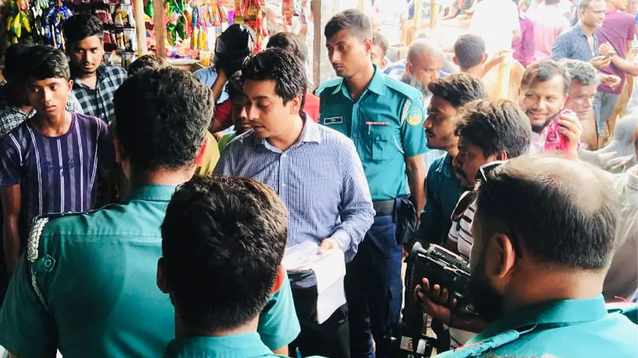 কোরবানির পশুর হাটে অতিরিক্ত হাসিল আদায়, লাখ টাকা জরিমানা