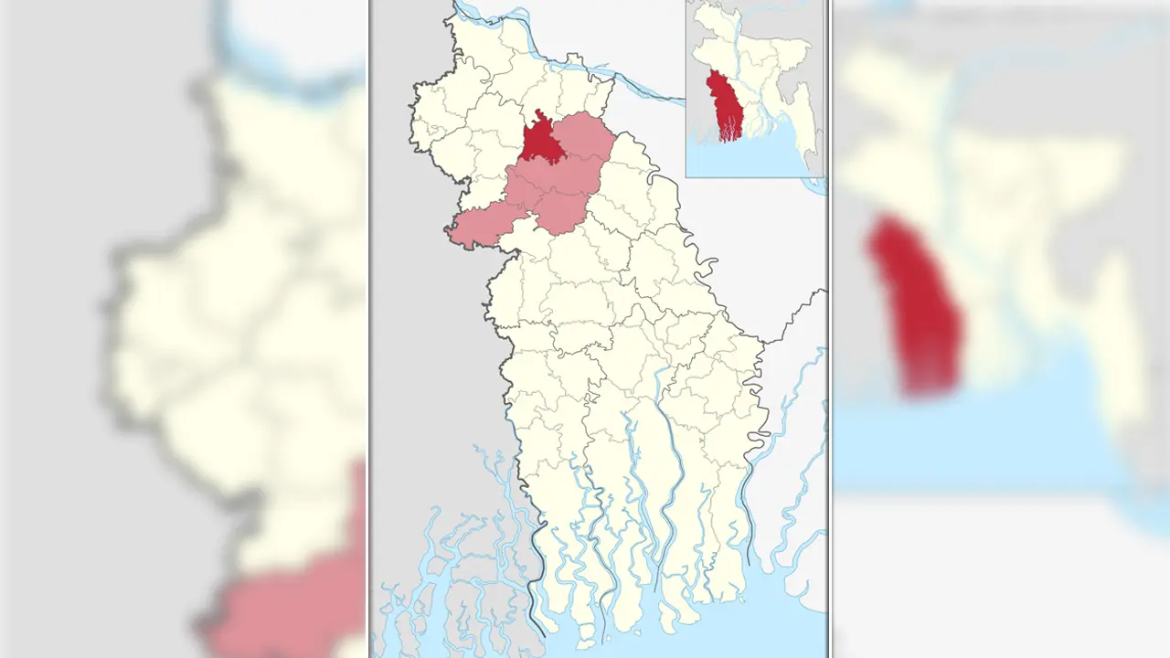 ভ্যান উল্টে পুকুরে, প্রাণ গেল পাঁচ বছরের শিশুর