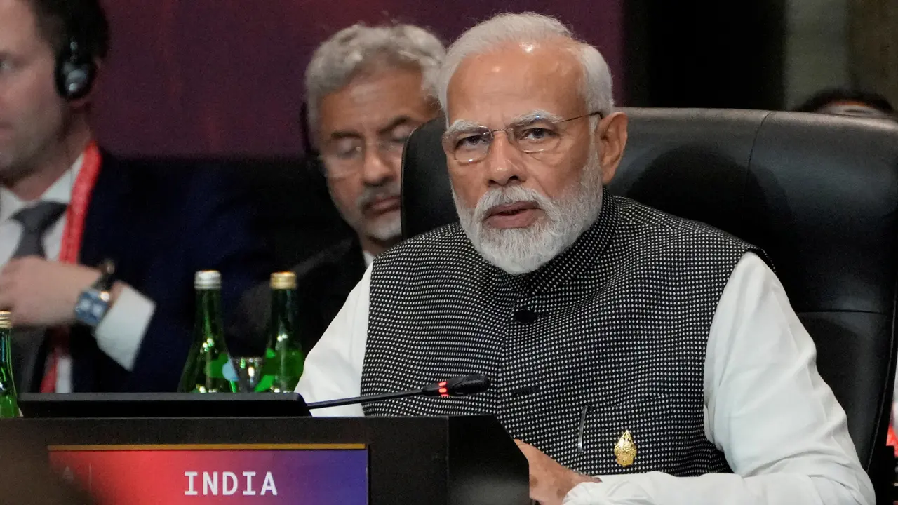 ভারতে সংখ্যাগরিষ্ঠতা পেল না কোনো দল, সরকার গঠন করবে কে?