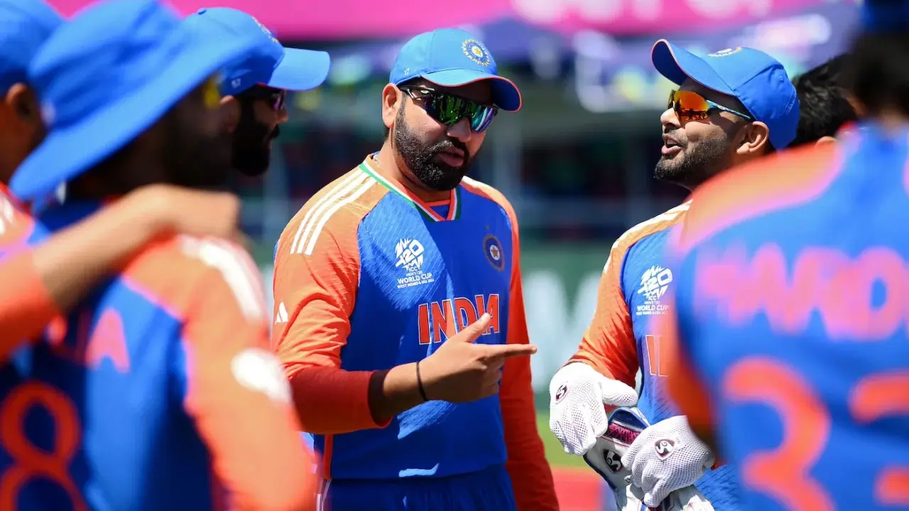 ভারত মাঠে নামার আগেই বিতর্ক আর সমালোচনার ঝড়