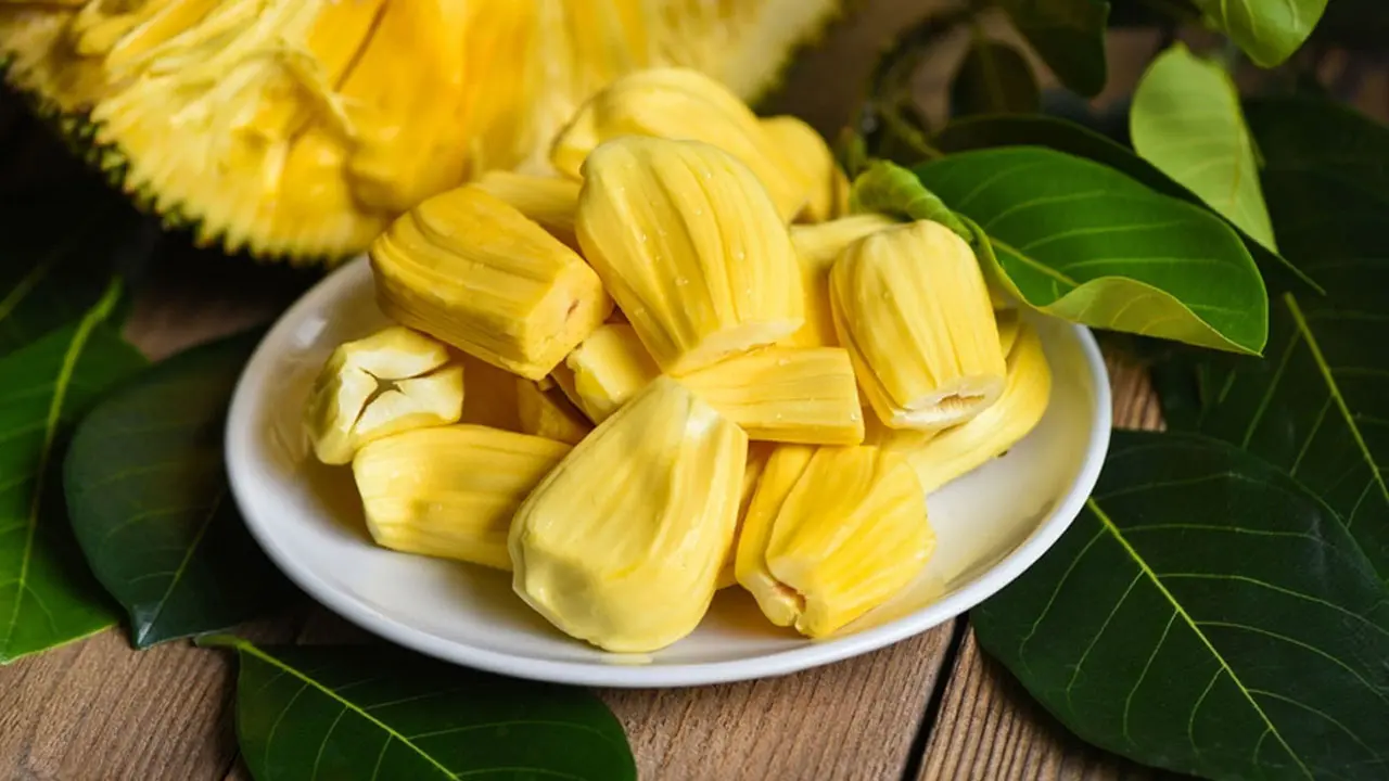 কাঁঠাল খাওয়ার পর যে খাবারগুলো এড়িয়ে চলা উচিত