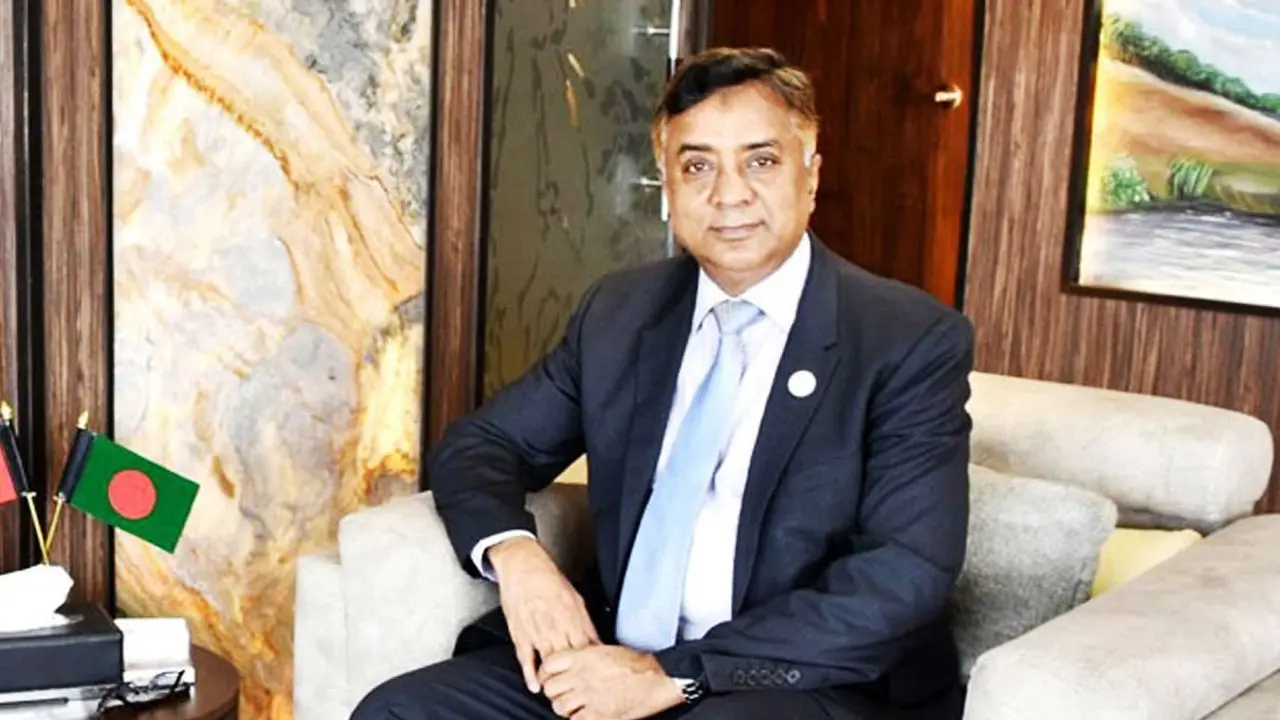 দুই দফা মেয়াদ বৃদ্ধির পর অবসরে যাচ্ছেন বেবিচক চেয়ারম্যান