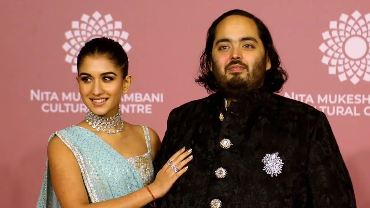অনন্ত-রাধিকার বিয়ের আগে গণবিয়ে দেবেন মুকেশ-নীতা 