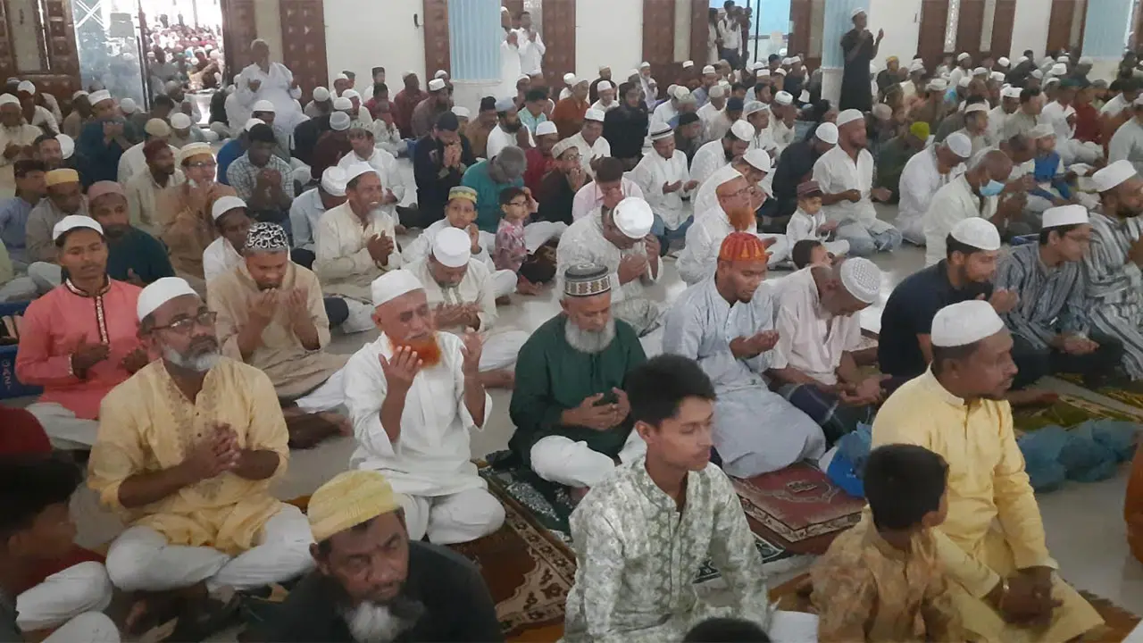 বায়তুল মোকাররমে ঈদের নামাজ শেষে ফিলিস্তিনের জন্য বিশেষ মোনাজাত