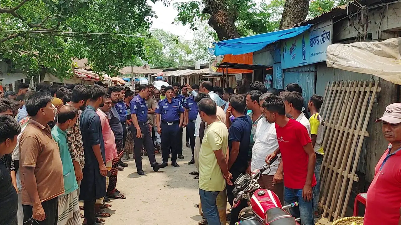 পাবনায় বিজয়ী প্রার্থীর ৫ সমর্থককে কুপিয়ে জখম