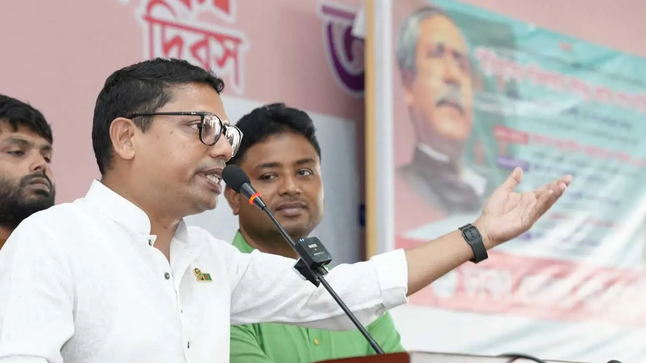 সংকট-সংগ্রামে সবসময় মানুষের পাশে ছিল আওয়ামী লীগ : পলক