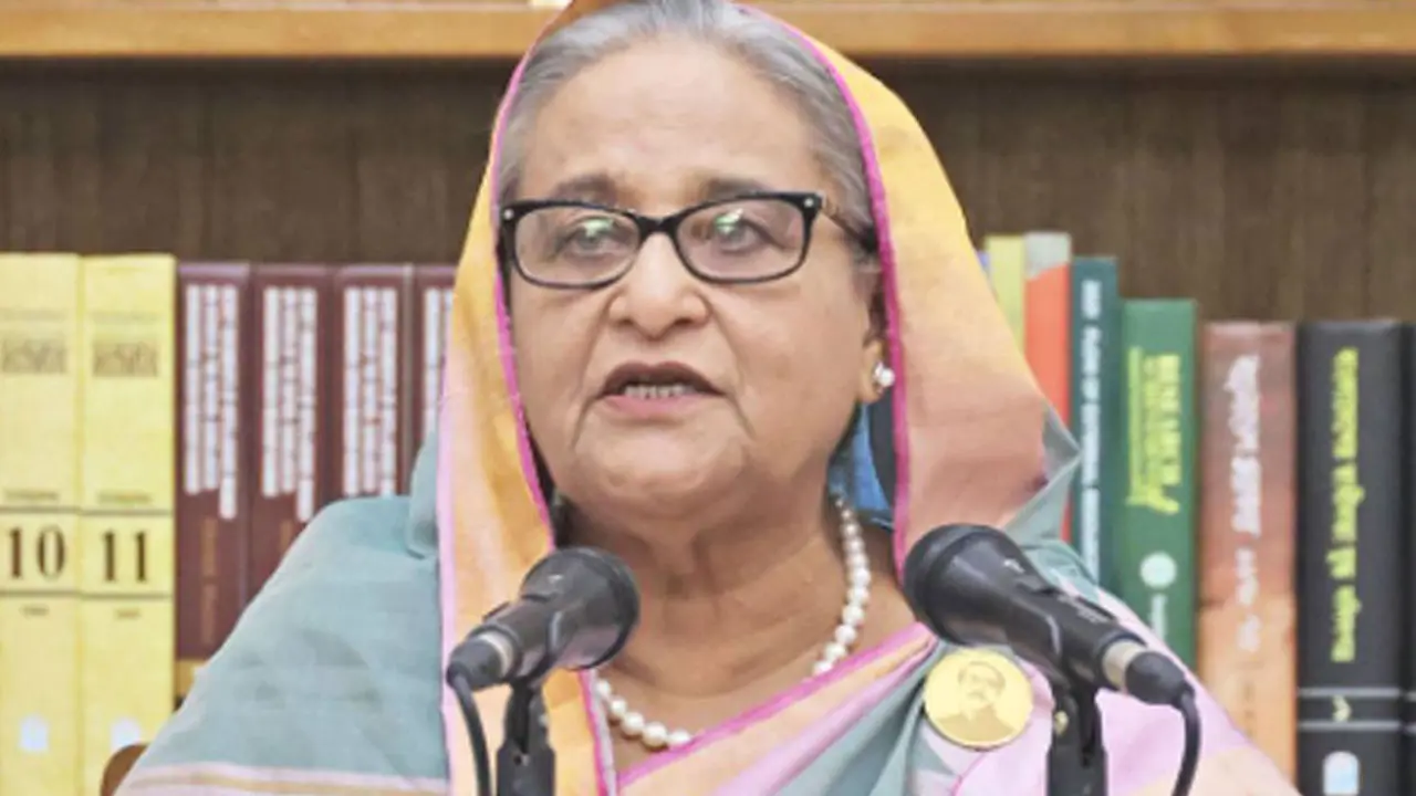 আমি বঙ্গবন্ধুকন্যা, দেশ বেচি না, জেলাসিও করি না