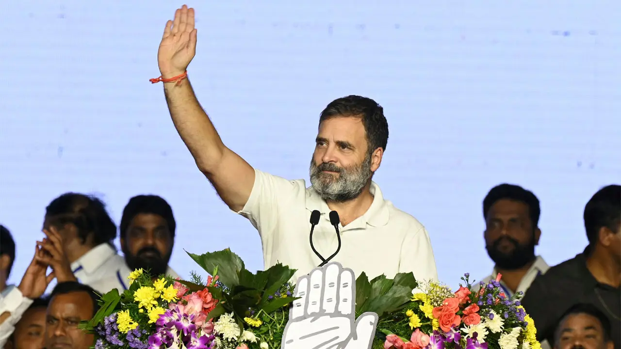 এক্সিট পোলকে ভুল প্রমাণ করে দৃঢ় অবস্থানে কংগ্রেস-জোট