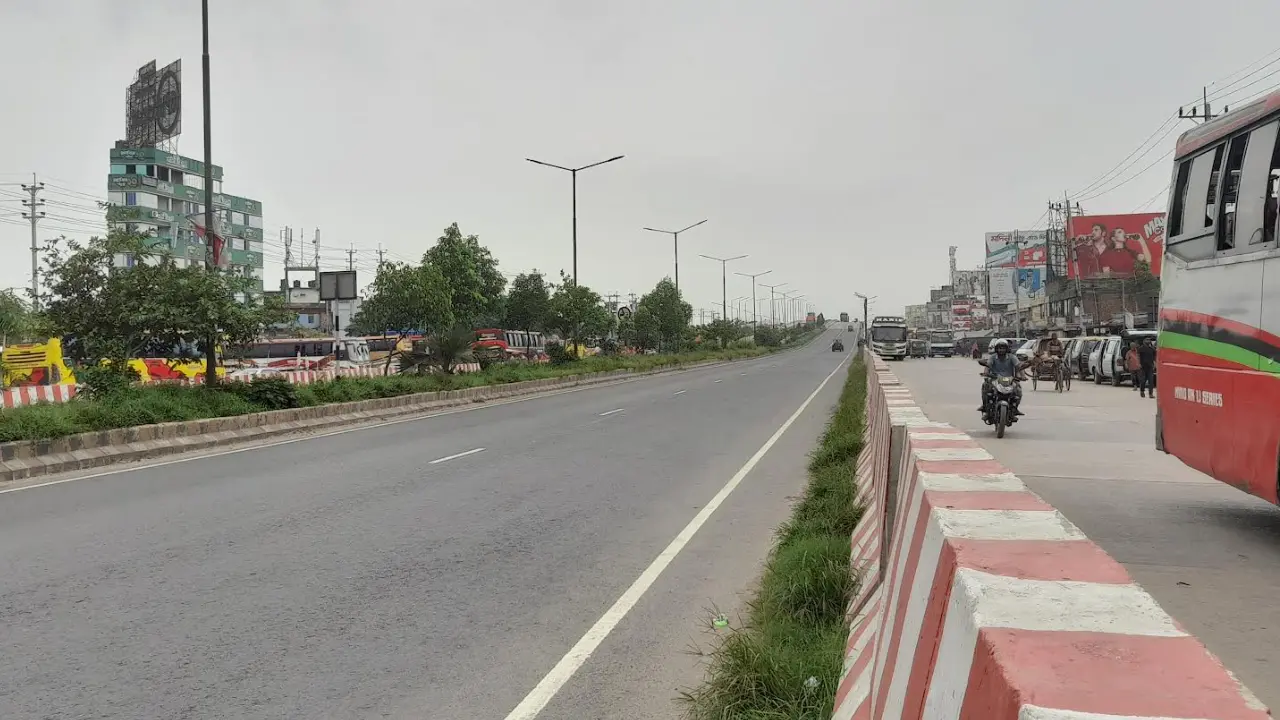 ফাঁকা ঢাকা-চট্টগ্রাম মহাসড়ক, ২ ঘণ্টায় ঢাকা থেকে কুমিল্লা