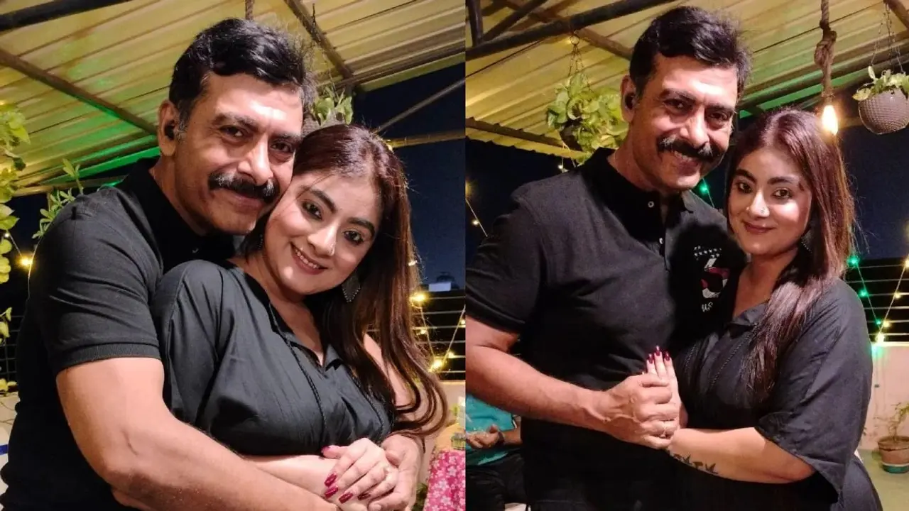 ২৫ বছরের ছোট স্ত্রী অভিনেতার