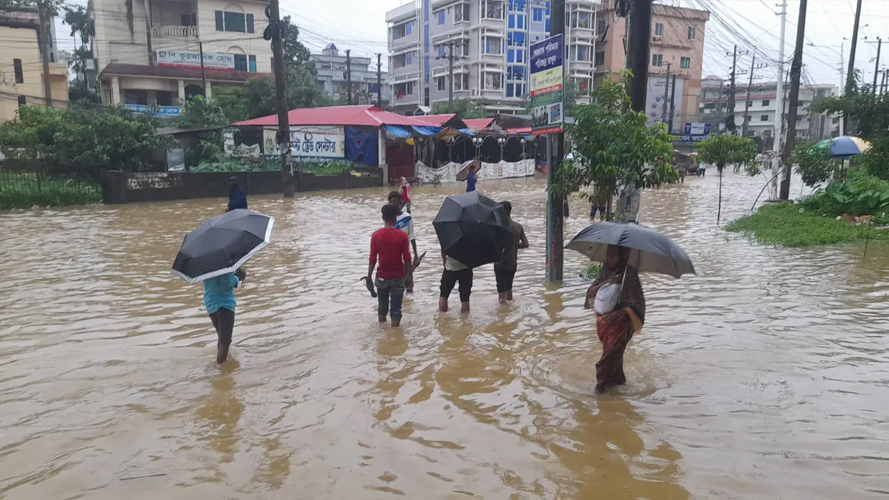 সিলেটে কমেছে বন্যার পানি