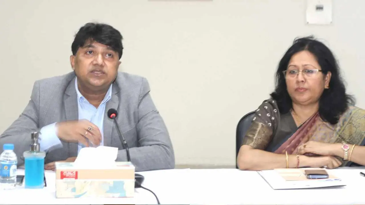 বিশ্ববিদ্যালয়গুলোকে র‌্যাংকিং নিয়ে কাজ করার আহ্বান ইউজিসির