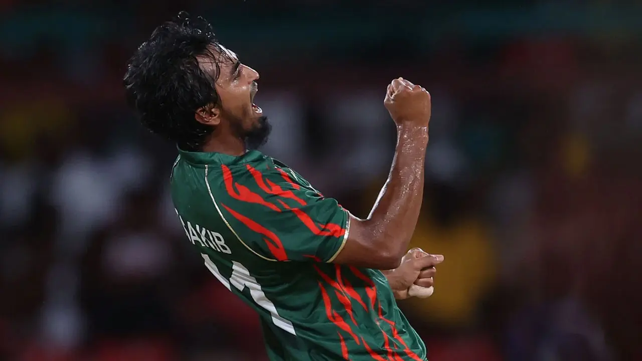নেপালকে পুড়িয়ে সাকিবের যত রেকর্ড