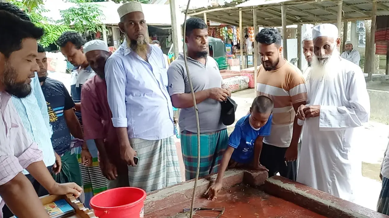 মৌসুমেও মেঘনায় ইলিশ কম, জ্বালানি খরচ উঠছে না জেলেদের