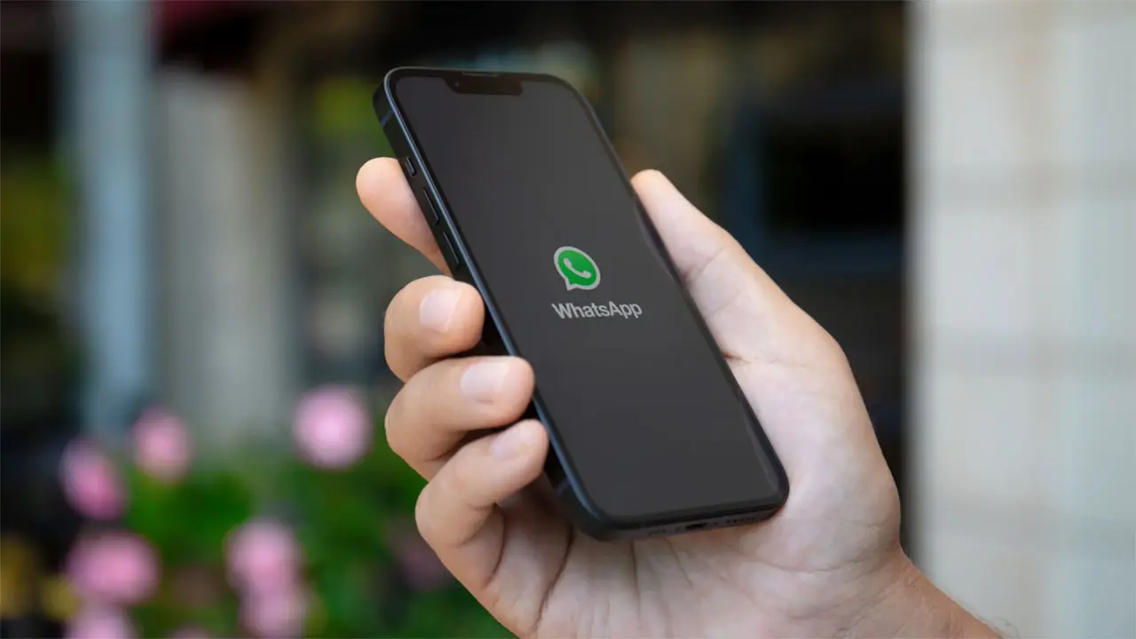 যেসব ফোনে বন্ধ হচ্ছে হোয়াটসঅ্যাপ