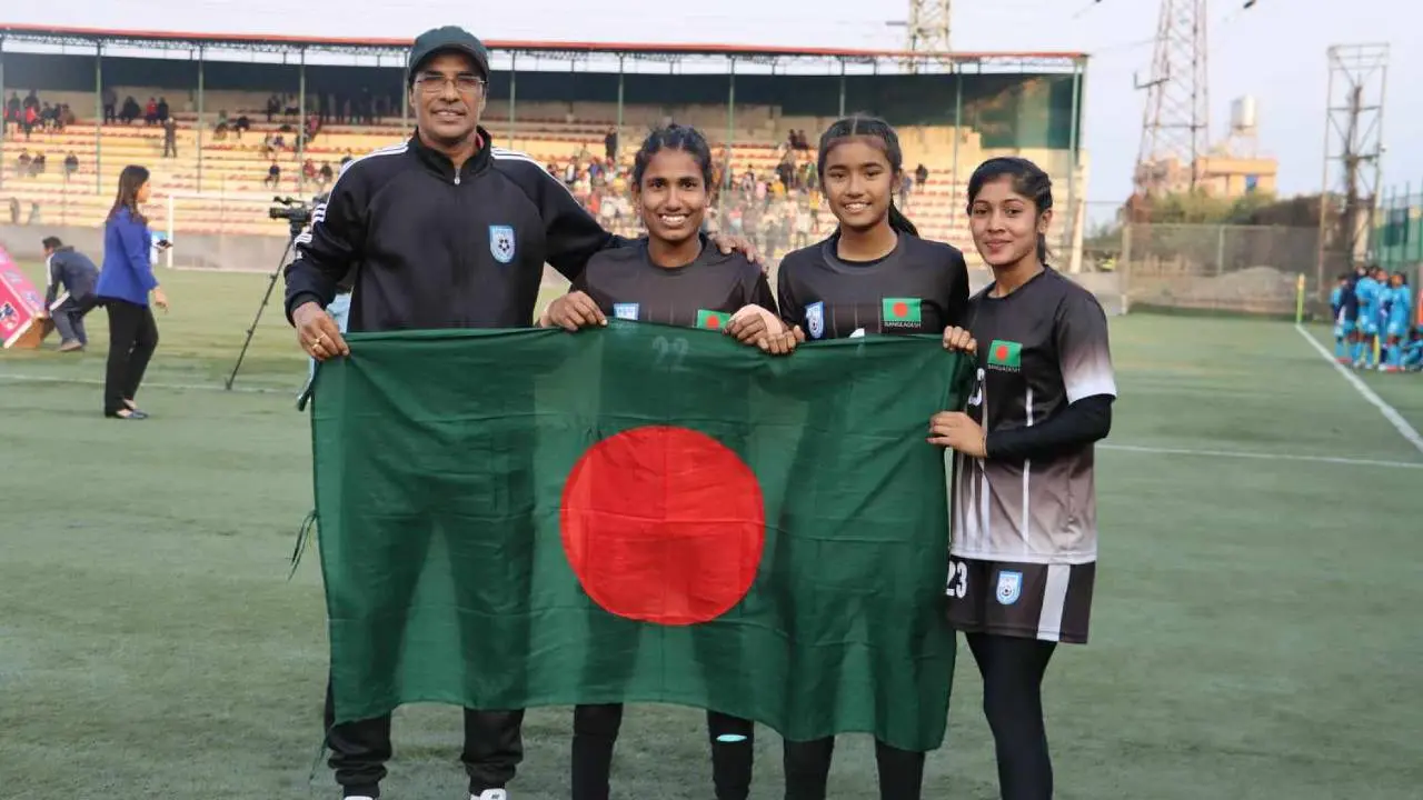 টাইব্রেকারের আগে কেঁদেছিলেন গোলরক্ষক