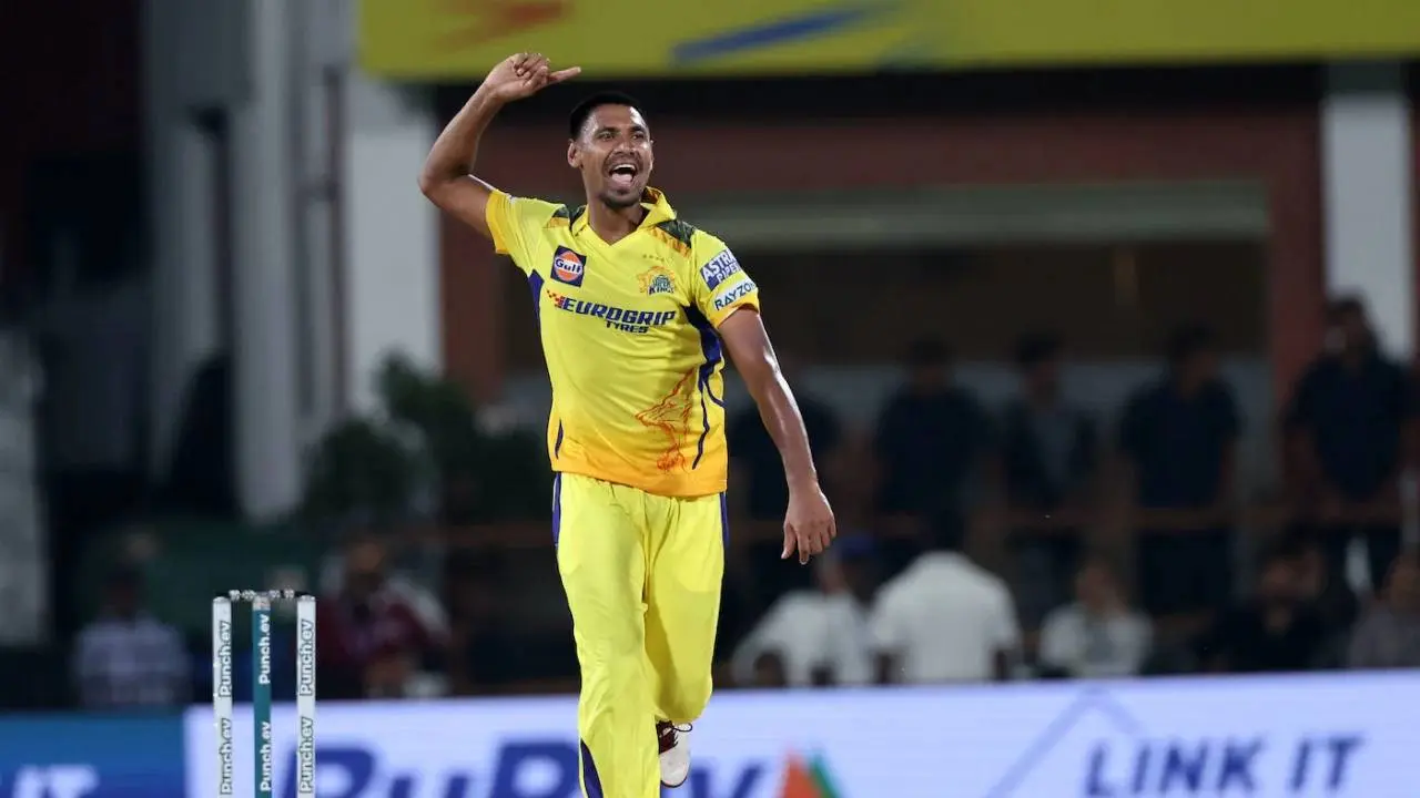 প্রথম ম্যাচেই দুই পুরস্কার মুস্তাফিজের 