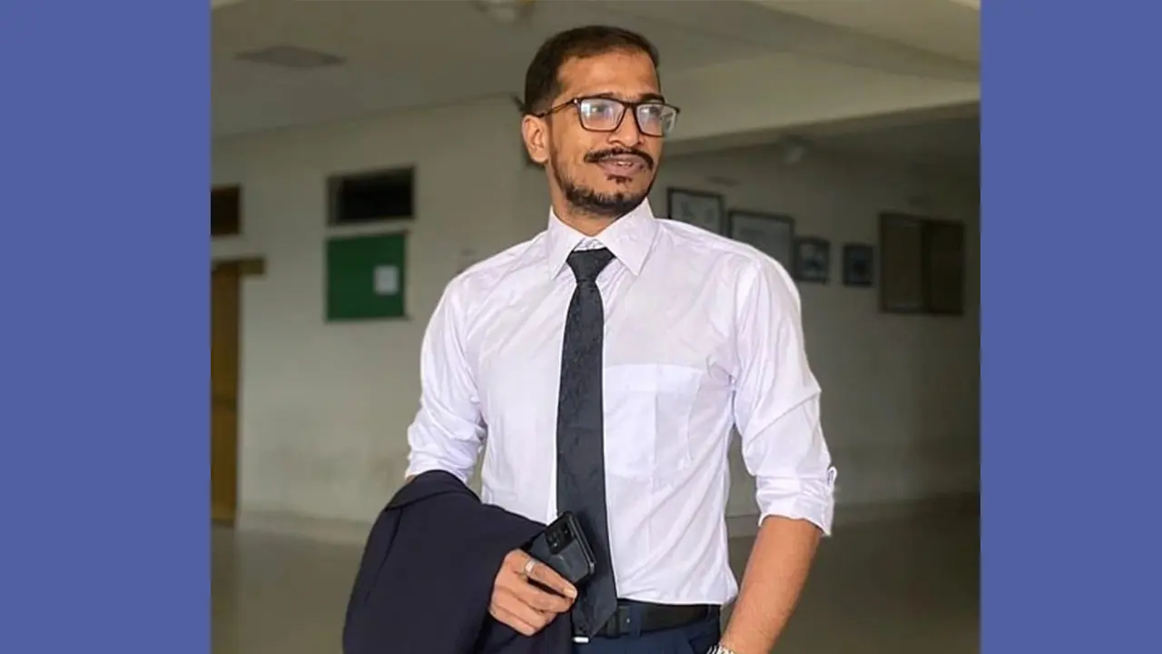 ফেসবুকে যা লিখলেন অবন্তিকার আত্মহত্যায় অভিযুক্ত আম্মান