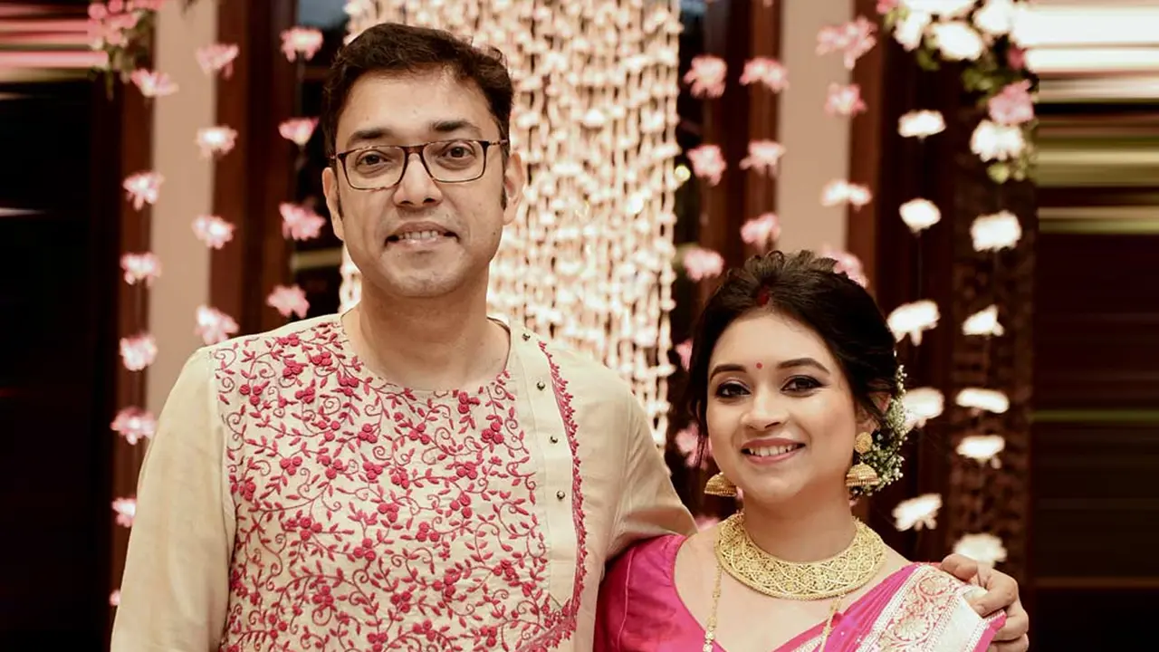 প্রস্মিতার সঙ্গে নতুন জীবন শুরু করলেন অনুপম