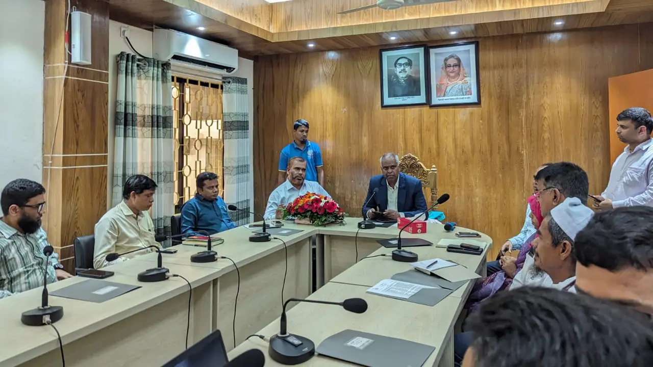 ‘উপকূলীয় এলাকায় পানিতে লবণাক্ততা নিয়ন্ত্রণে কাজ চলছে’