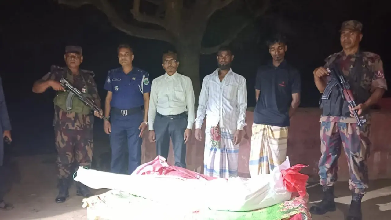 বিএসএফের গুলিতে নিহত যুবকের মরদেহ ফিরে পেল পরিবার