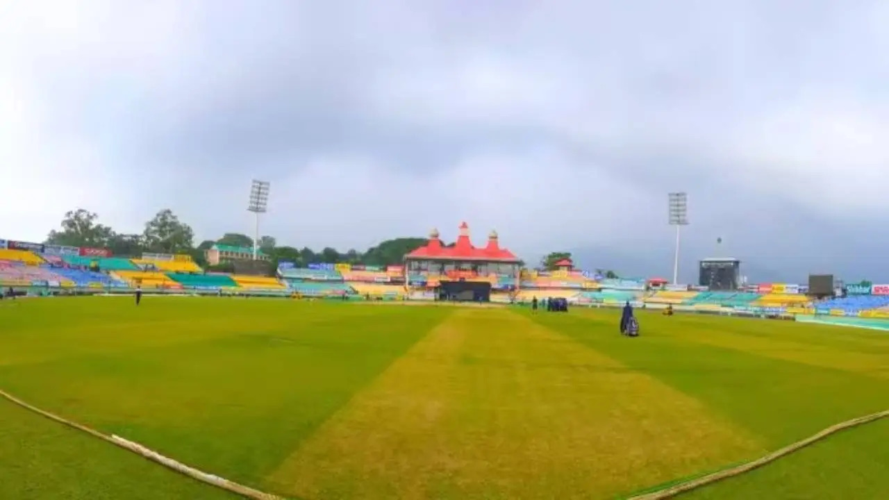আবারও পিচ নিয়ে বিতর্কে জড়াল ভারত 