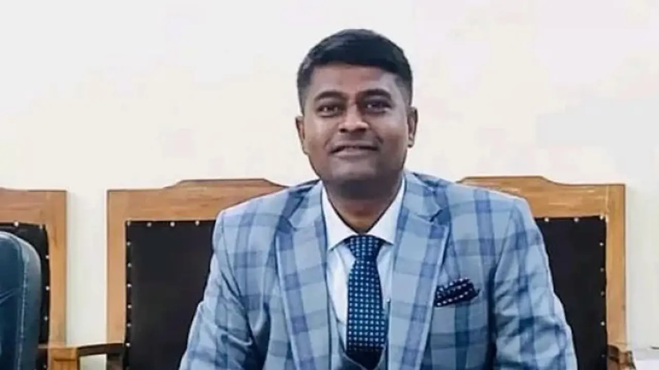 যে ব্যাখ্যা দিলেন অভিযুক্ত শিক্ষক দ্বীন ইসলাম