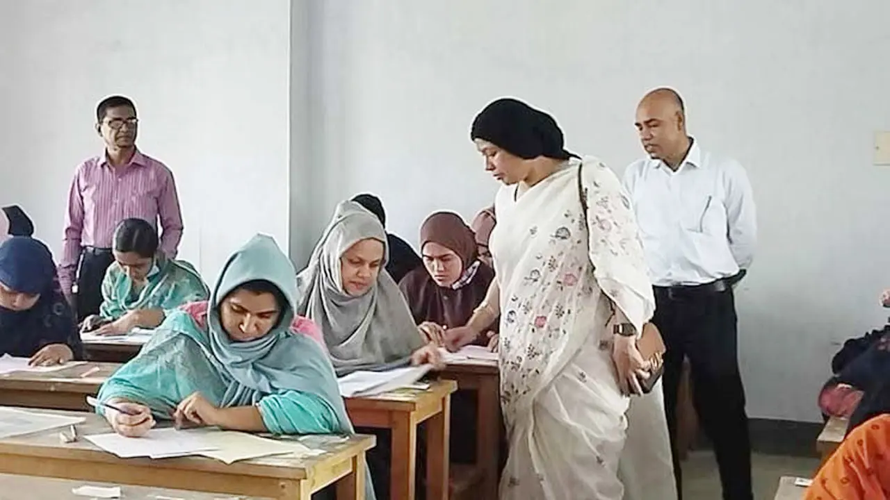 জুনের মধ্যে ১০ হাজার প্রাথমিক শিক্ষক নিয়োগ সম্পন্ন হবে