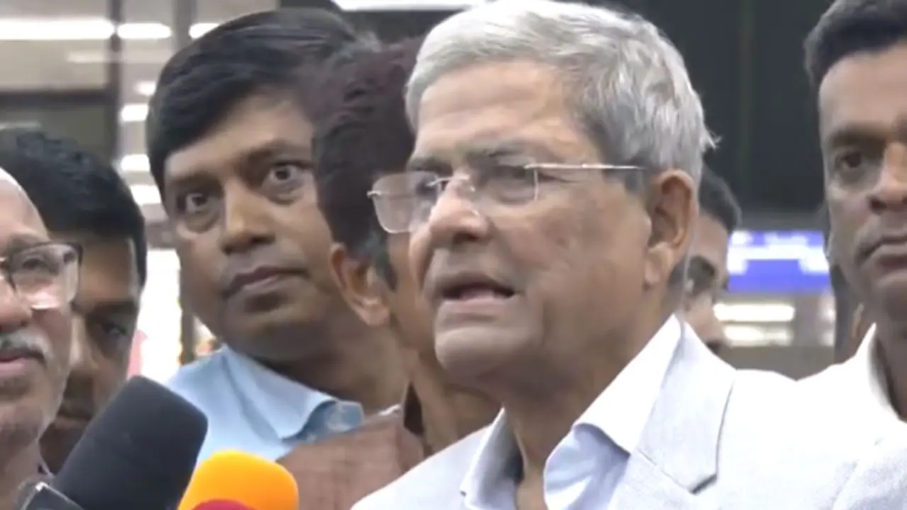 দেশে ফিরেছেন মির্জা ফখরুল