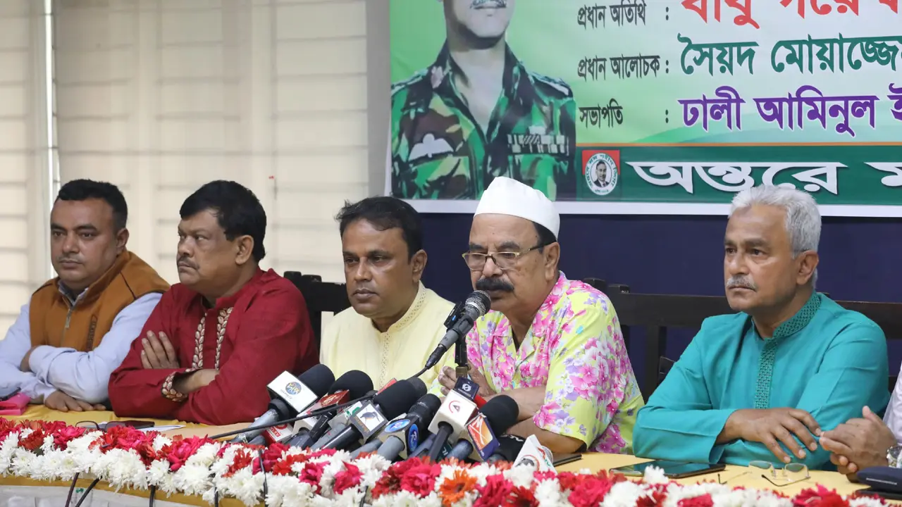 ভিসা ফি বাবদ দৈনিক ৮০ কোটি টাকা নেয় ভারত : গয়েশ্বর