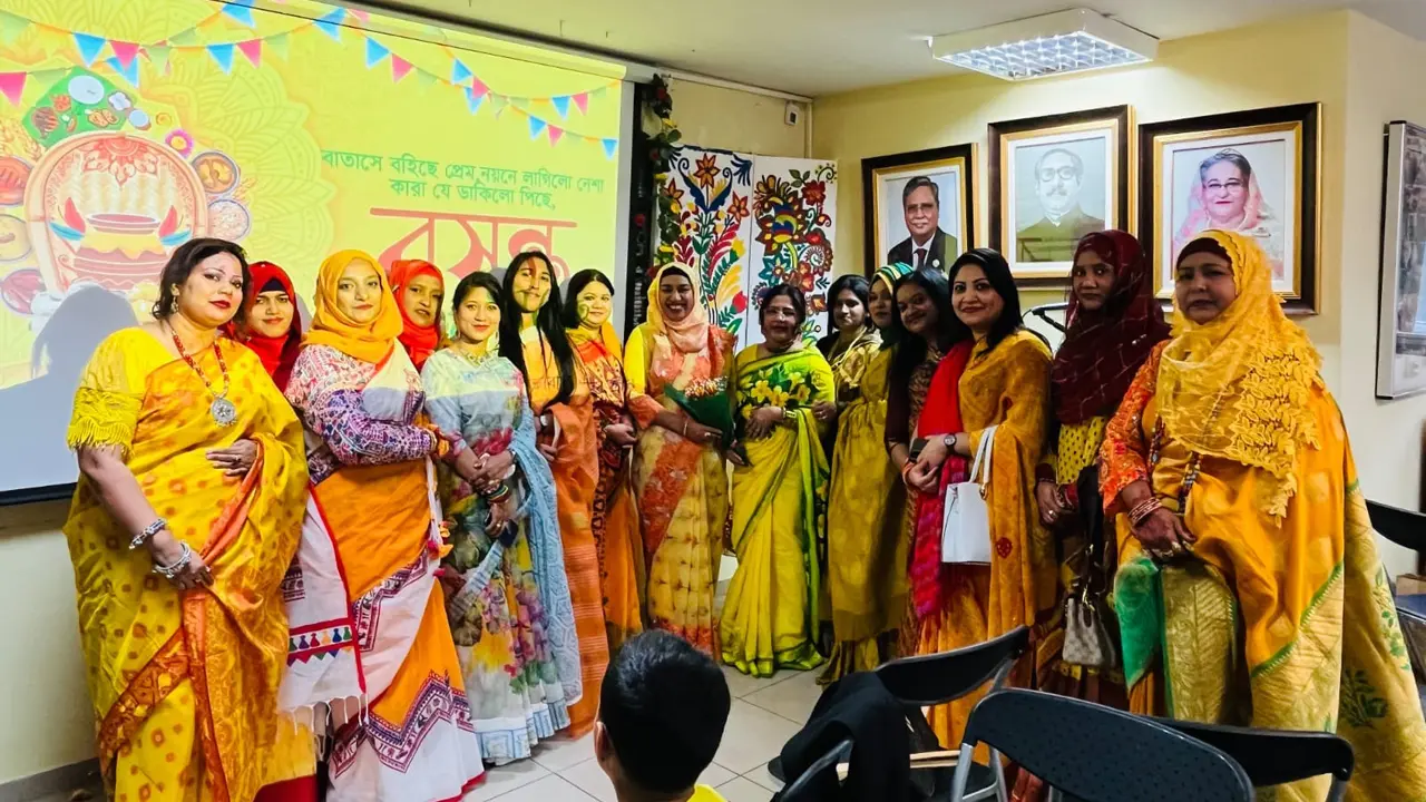 গ্রিসে বাংলাদেশ দূতাবাসে বসন্ত ও পিঠা উৎসব