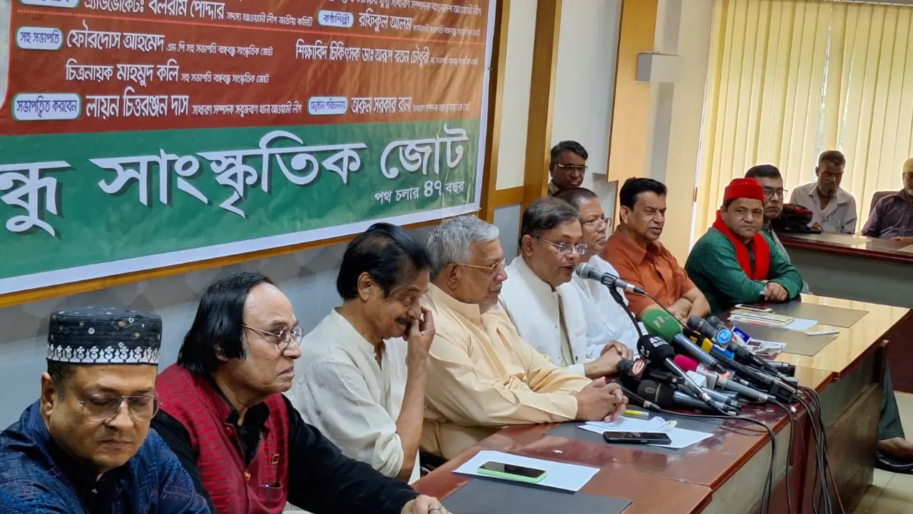 ‘জিয়া মুক্তিযোদ্ধার ছদ্মাবরণে পাকিস্তানের দোসর ছিলেন’
