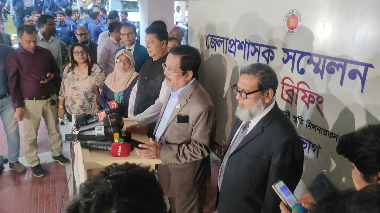 মধ্যস্বত্বভোগীদের কবল থেকে পাট শিল্পকে রক্ষা করা হবে : পাটমন্ত্রী