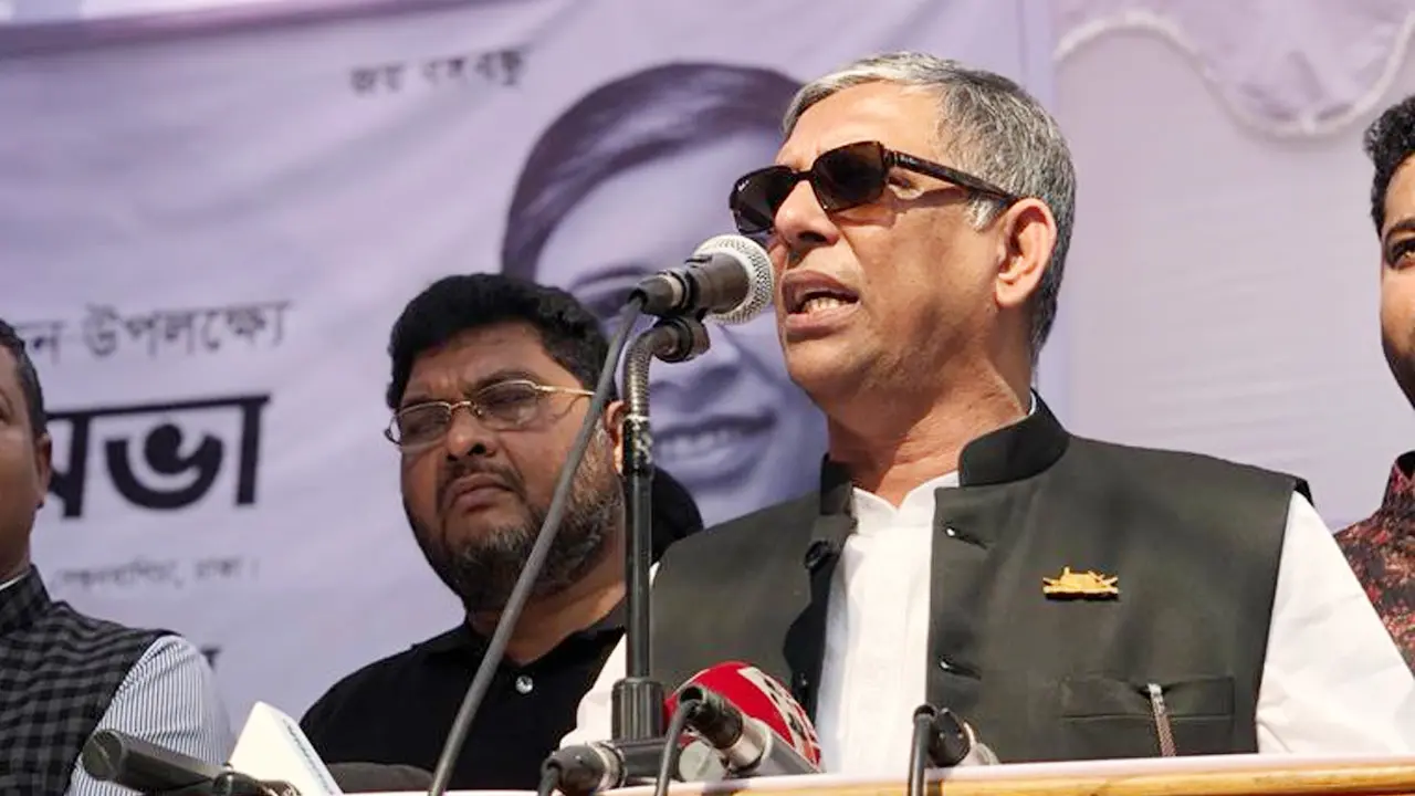 ‘বিএনপি-জামায়াত ইফতার আয়োজনের নামে বিলাসিতা করে অপচয় করে’