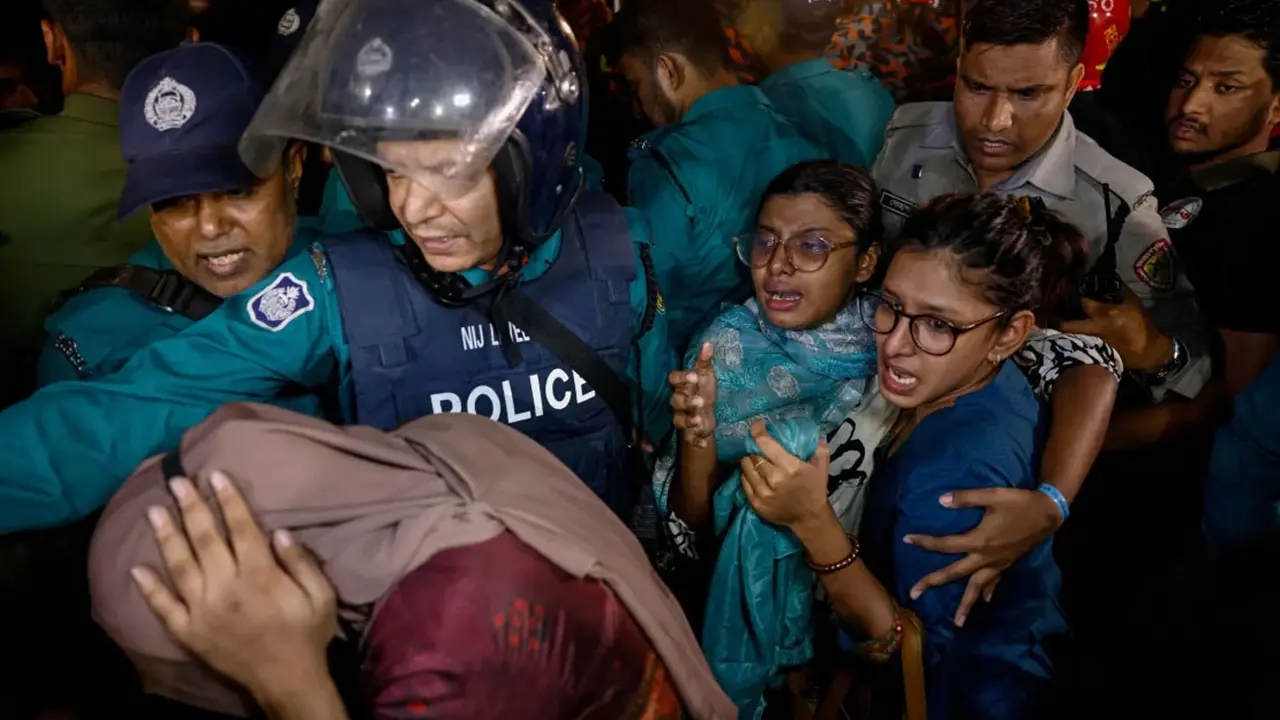 ছেলে নাজমুলকে কোথাও পাচ্ছে না বাবা