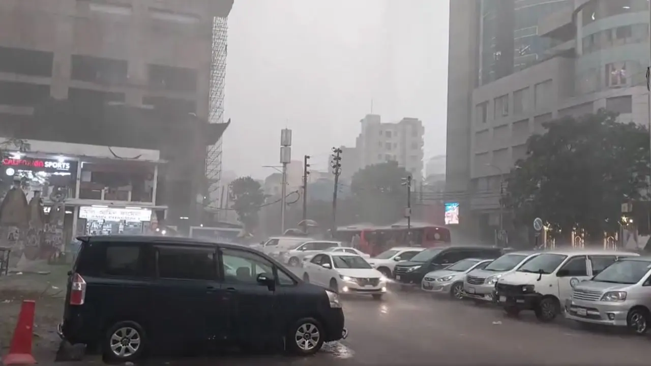 কোথাও ৮০, কোথাও ৬০ কিমি. বেগে ঝড় হতে পারে