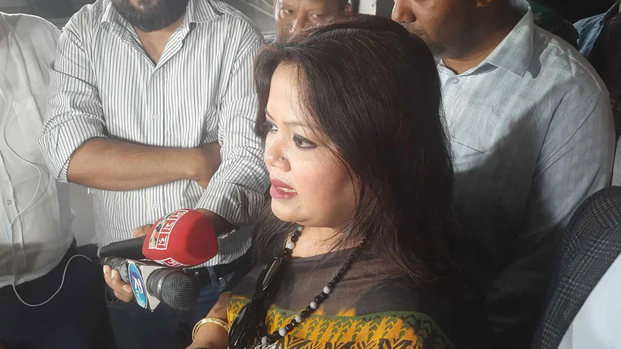 অফিসের জন্য অনুমোদিত ভবনে অবৈধভাবে চলছে রেস্টুরেন্ট