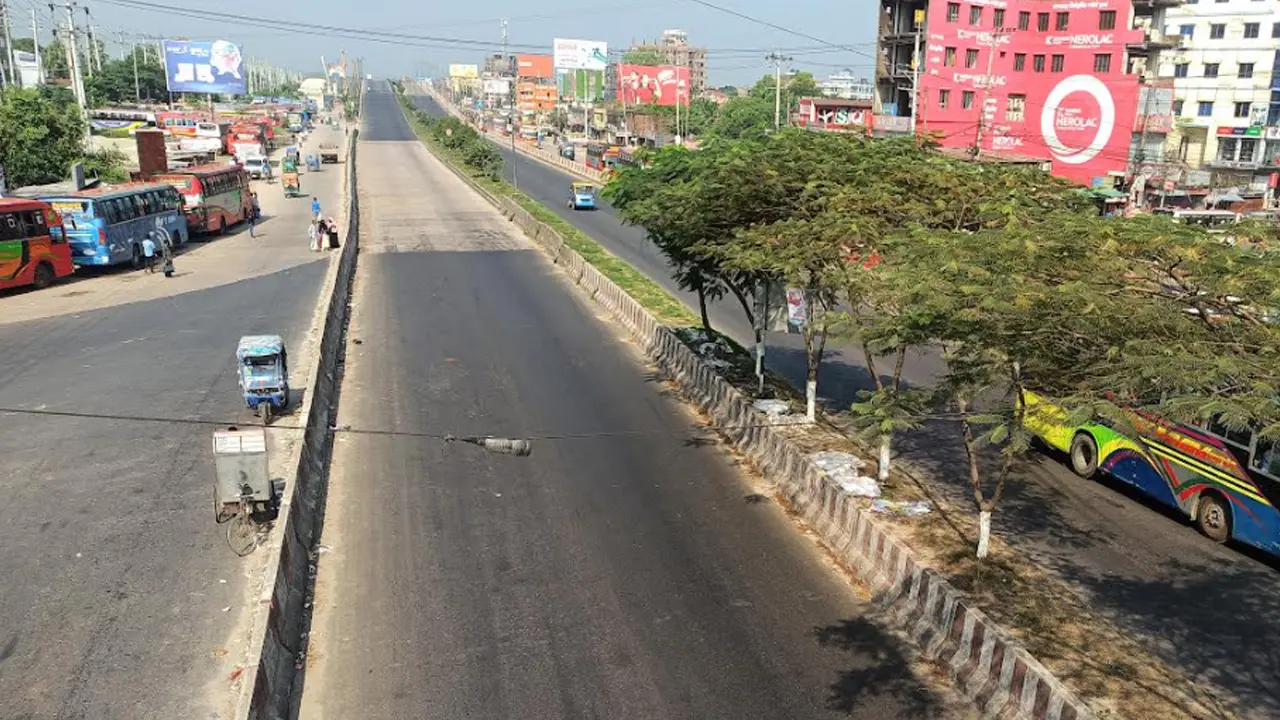 ঈদযাত্রা নির্বিঘ্ন করতে ঢাকা-চট্টগ্রাম মহাসড়কে ব্যাপক প্রস্তুতি