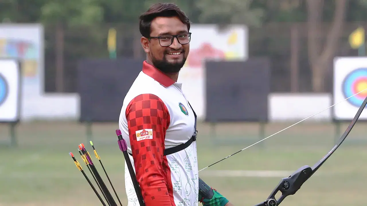 শর্ত নিয়ে ফিরতে চান না রোমান