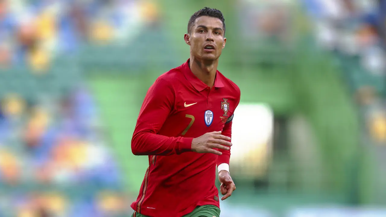 যে কারণে পর্তুগালের স্কোয়াডে নেই রোনালদো