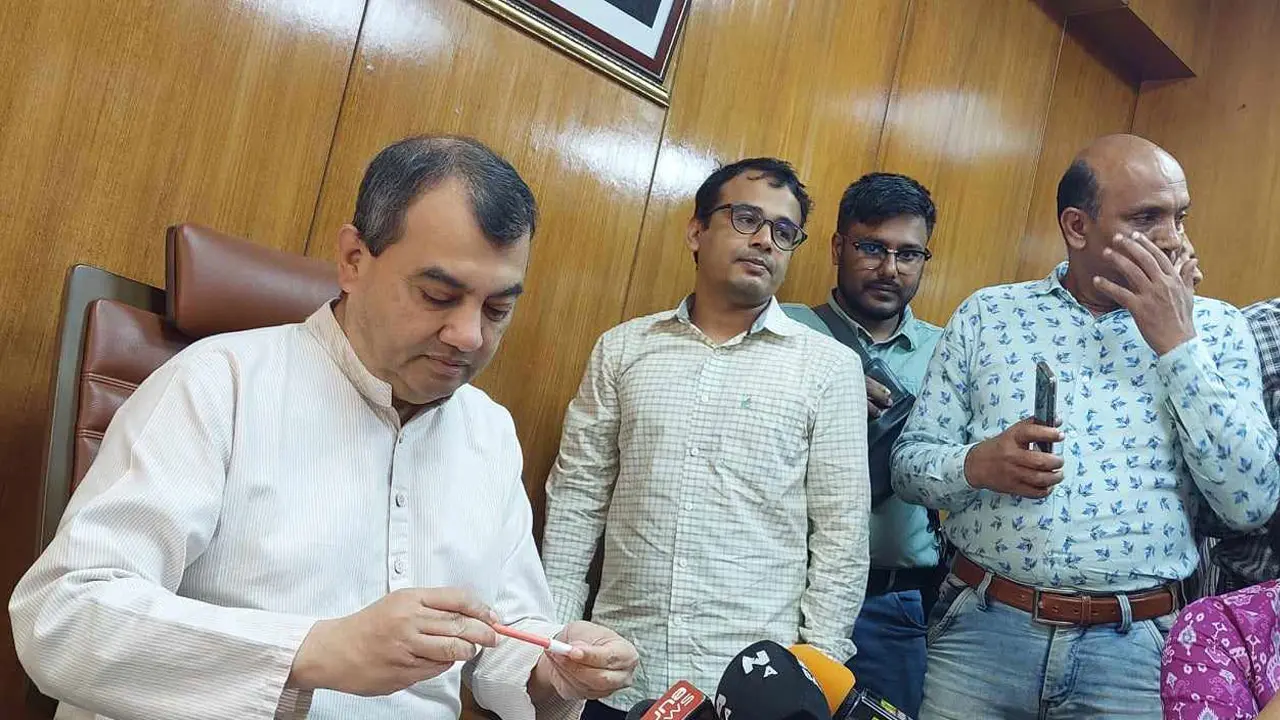 সাভারে ট্যানারি থেকে নিঃসৃত হচ্ছে ক্রোমিয়াম, এ থেকে ক্যান্সার হয়