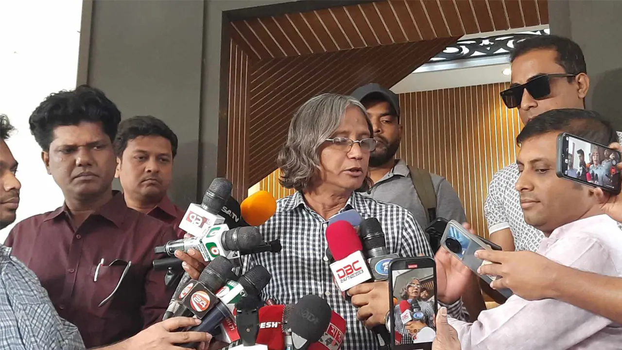 নিজের দোষে ফেল করেছে মিম, পেয়েছে ২৩.৫০ : বিভাগীয় চেয়ারম্যান হালিম