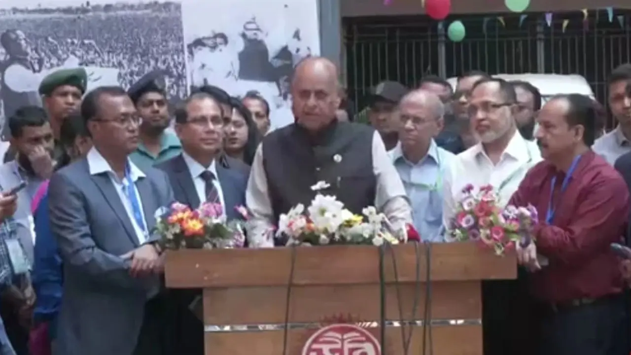 মানসম্মত শিক্ষক-চিকিৎসক থাকলে আসন বাড়ানো হবে : স্বাস্থ্যমন্ত্রী