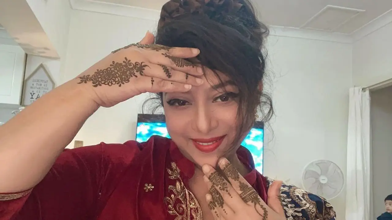 গুজবে কান না দেওয়ার অনুরোধ শাবনূরের