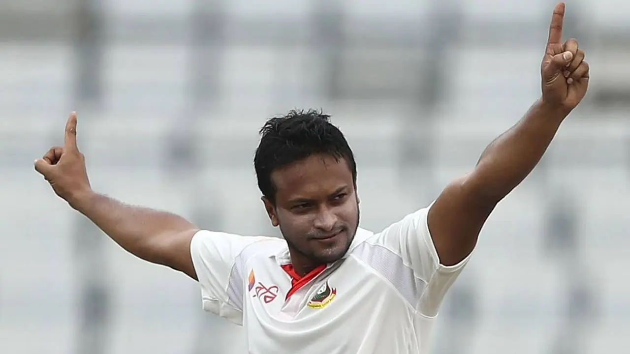 ফিরছেন সাকিব, কী বলছেন শান্ত 