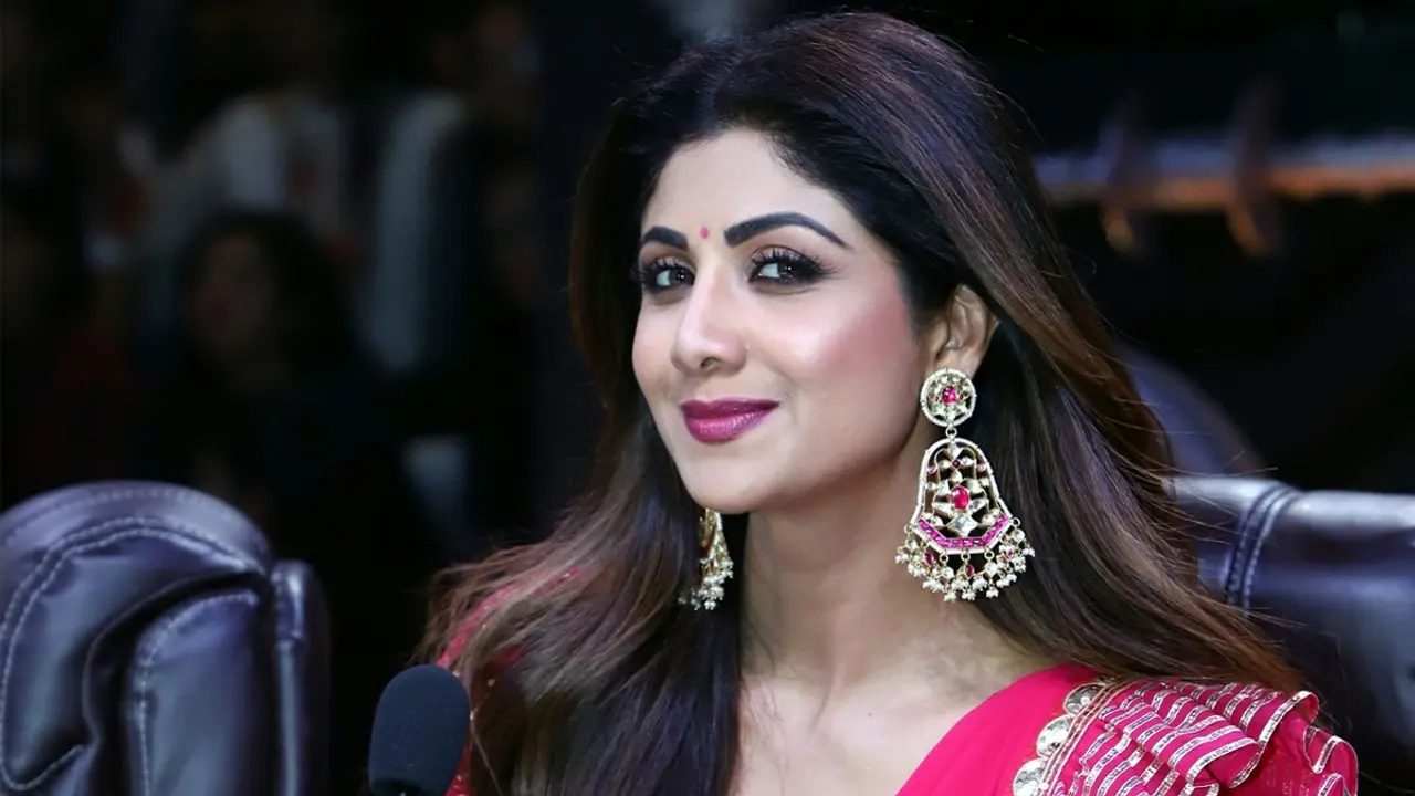 আমাকে বিয়ে করতে অনেক ধনী ব্যক্তিই রাজি ছিলেন : শিল্পা শেঠি