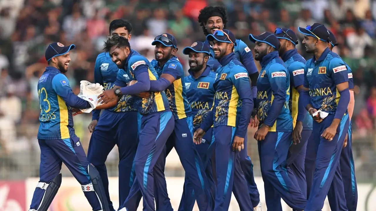 একদিন আগে ওয়ানডে দল ঘোষণা শ্রীলঙ্কার