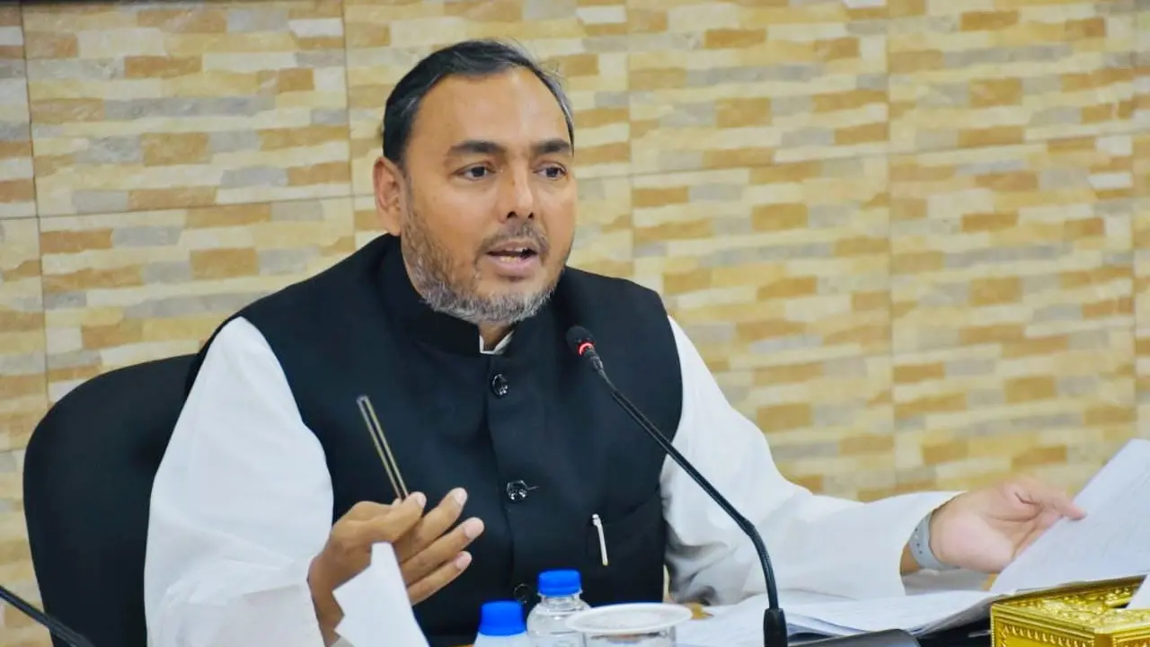 তাড়াহুড়োয় ভুল হয়ে গেছে, ক্ষমা চেয়ে নিচ্ছি