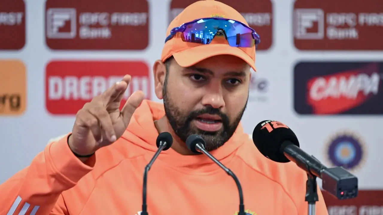 ‘বাজবল’ নিয়ে ইংল্যান্ডকে খোঁচা দিলেন রোহিত